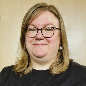 Ann-Kathrin Bücker