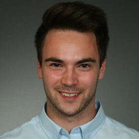 André