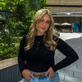 Leonie